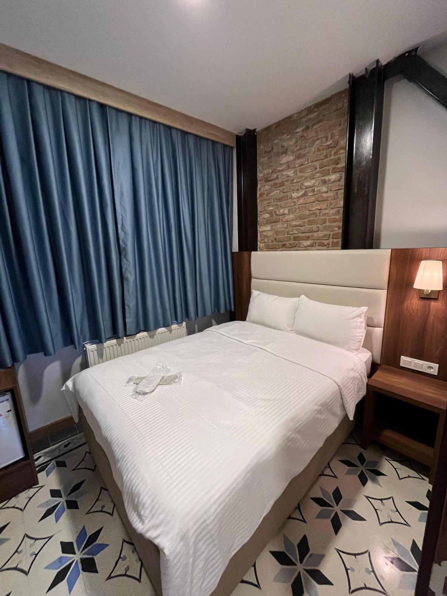Andi Hotel 伊斯坦布尔 外观 照片