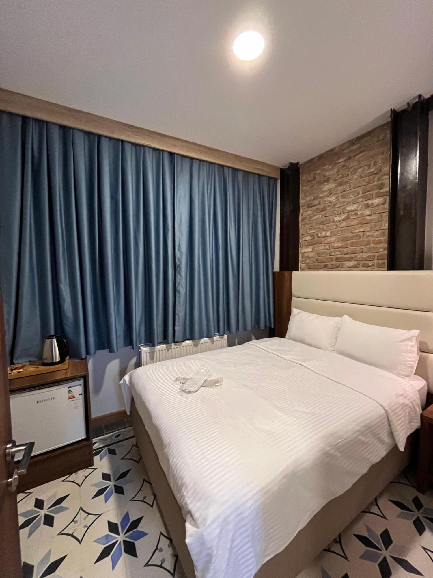 Andi Hotel 伊斯坦布尔 外观 照片