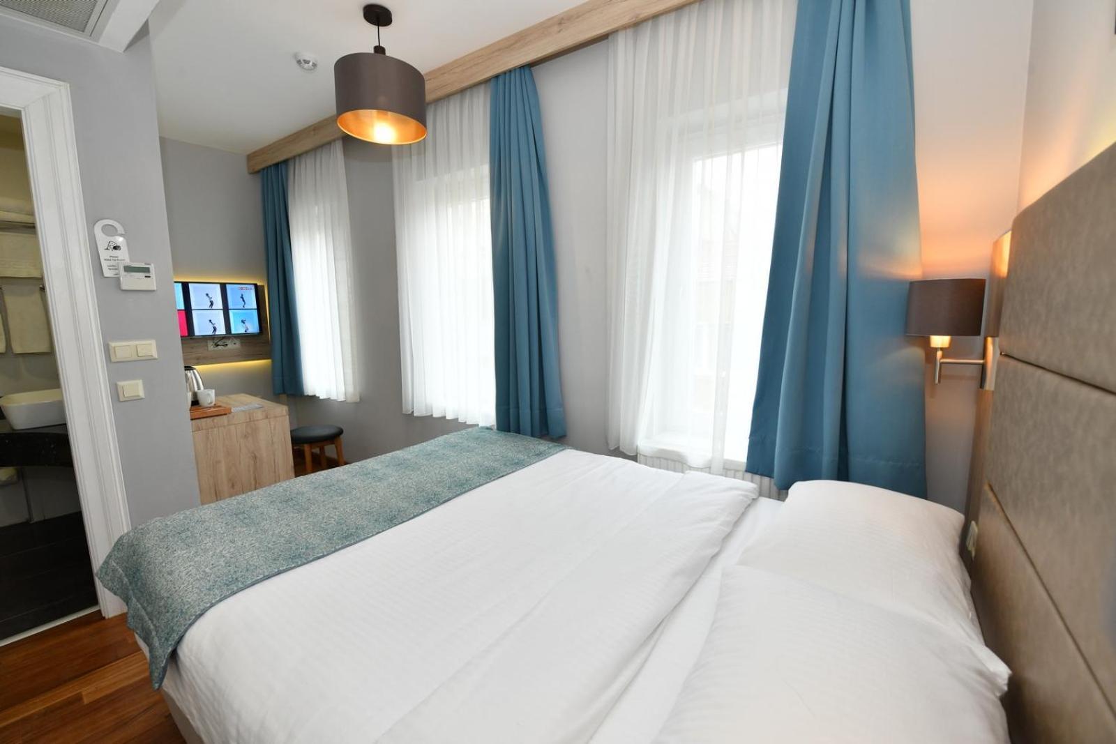 Andi Hotel 伊斯坦布尔 外观 照片
