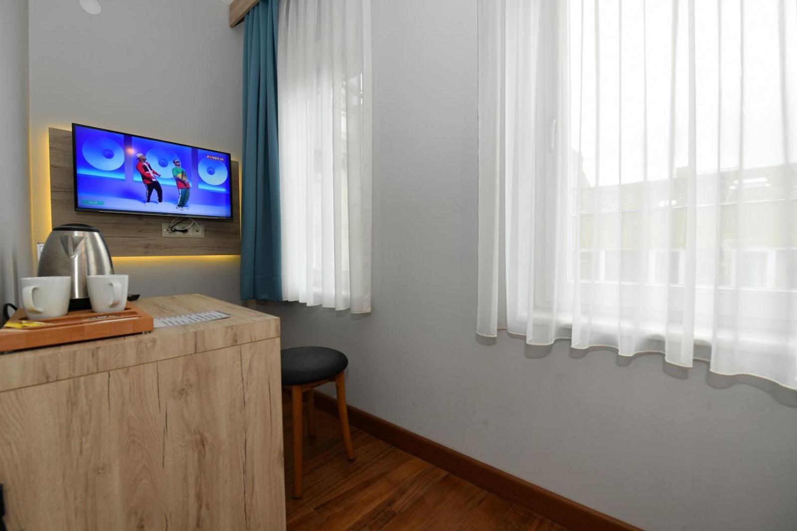 Andi Hotel 伊斯坦布尔 外观 照片